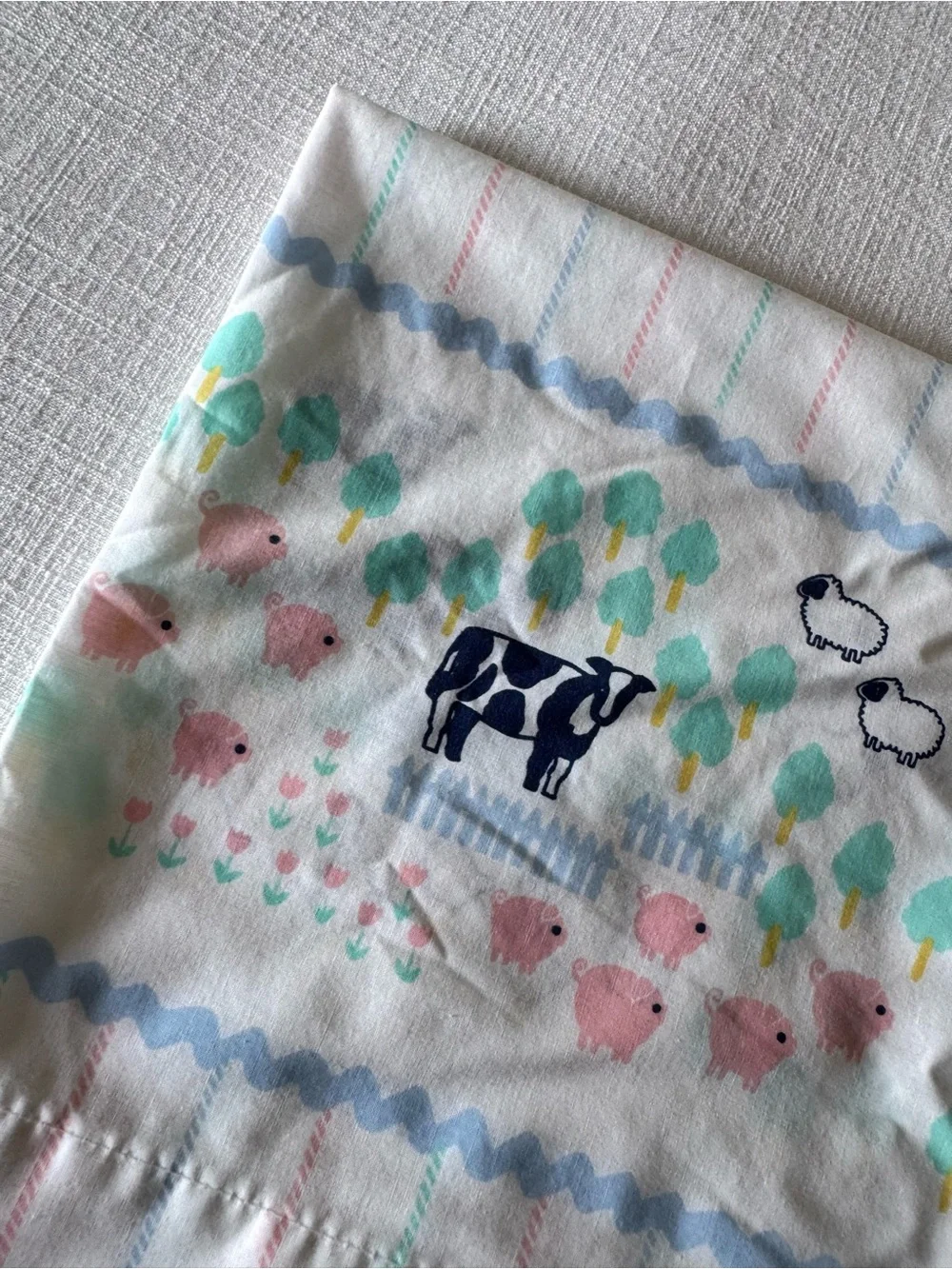 Stevens Vintage Farm Cottage Pillowcase